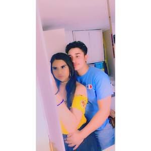 Meet your Posher, Noemi y